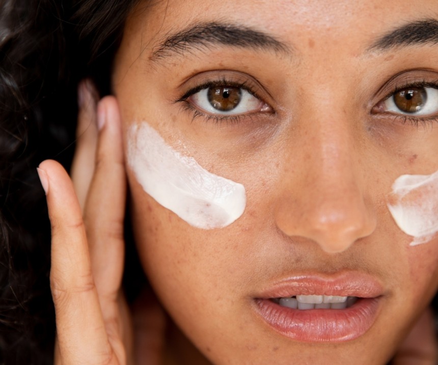 How to Repair a Damaged Skin Barrier: A Real Guide to Rebuilding the Foundation of Your Skin